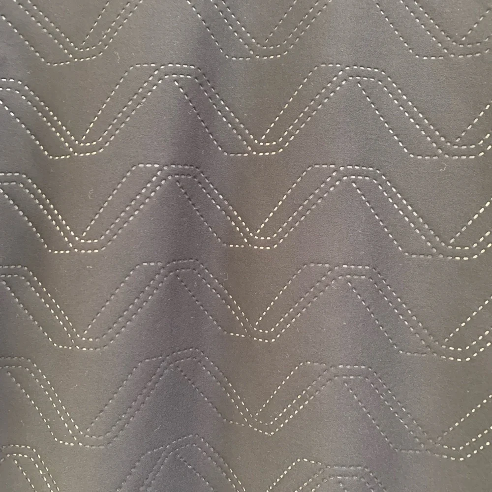Oiselle Bomber Jacket - Picture 7 of 12